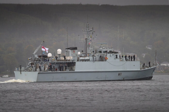 Η Βρετανία θα προμηθεύσει την Ουκρανία με δυο ναρκοθηρευτικά πλοία