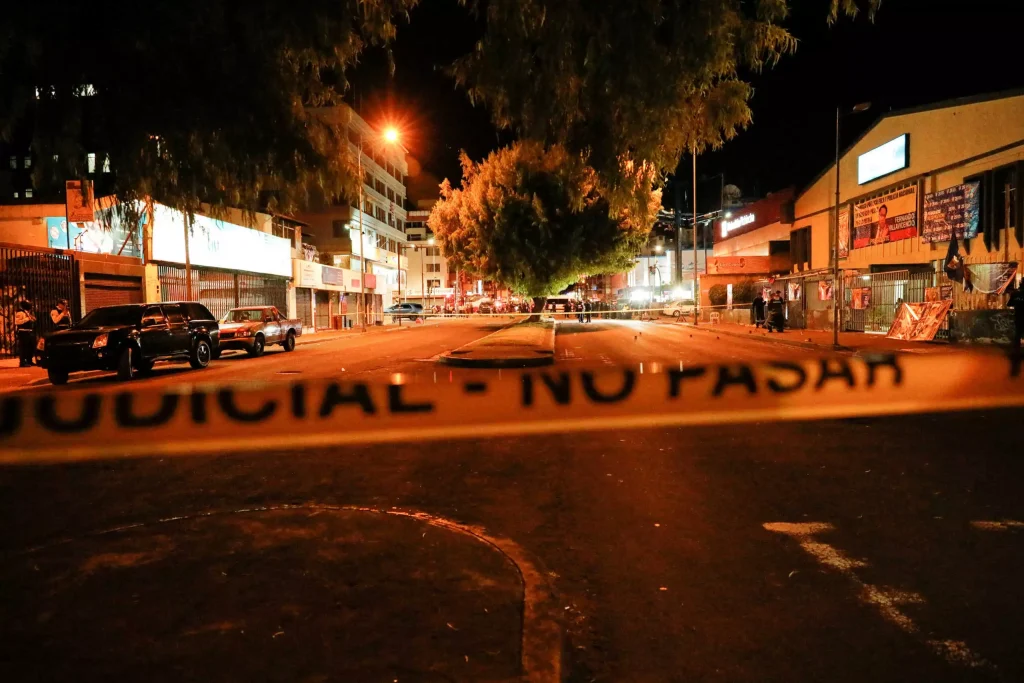 Ισημερινός: Νεκρά τέσσερα αδέρφια από ένοπλη επίθεση σε λάθος σπίτι (βίντεο)