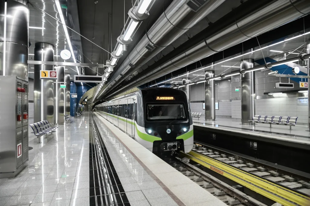 ΣΤΑΣΥ: Παράνομη η στάση εργασίας – Κανονικά θα πραγματοποιηθούν τα δρομολόγια του μετρό και του τραμ