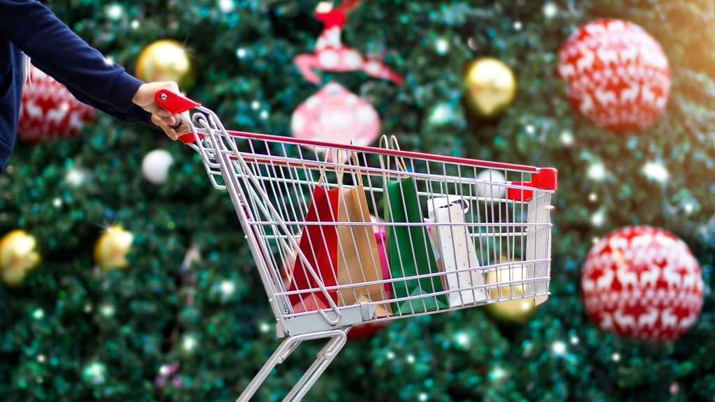 «Πρεμιέρα» σήμερα για το «καλάθι των Χριστουγέννων» – Ποια προϊόντα περιέχει