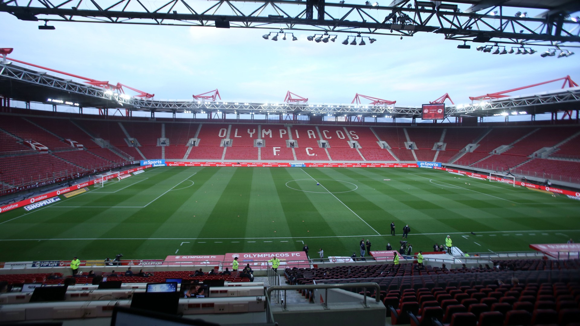 Ολυμπιακός προς κυβέρνηση: «Αλλάξτε την παράλογη απόφασή σας – Διασυρόμαστε διεθνώς»