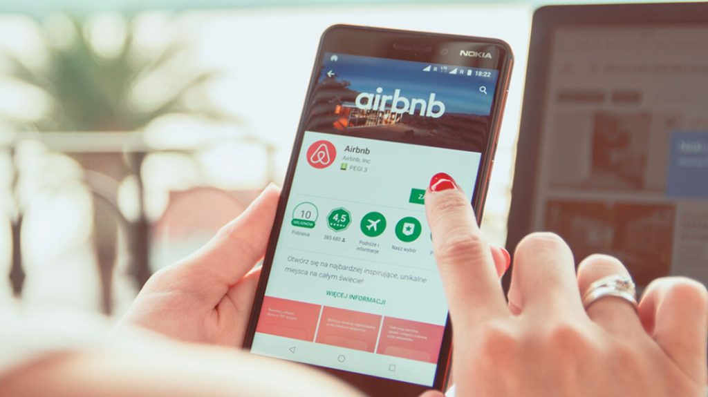 Η Airbnb θα καταβάλει στις ιταλικές αρχές 576 εκατ. ευρώ για να διευθετήσει φορολογική διαφορά