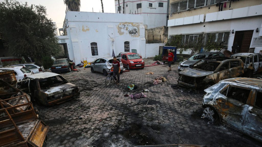 Το CNN σε νοσοκομείο της Γάζας: «Δεν χρειάζεται να ψάξεις να βρεις την τραγωδία στη Γάζα βρίσκεται σε κάθε δρόμο»