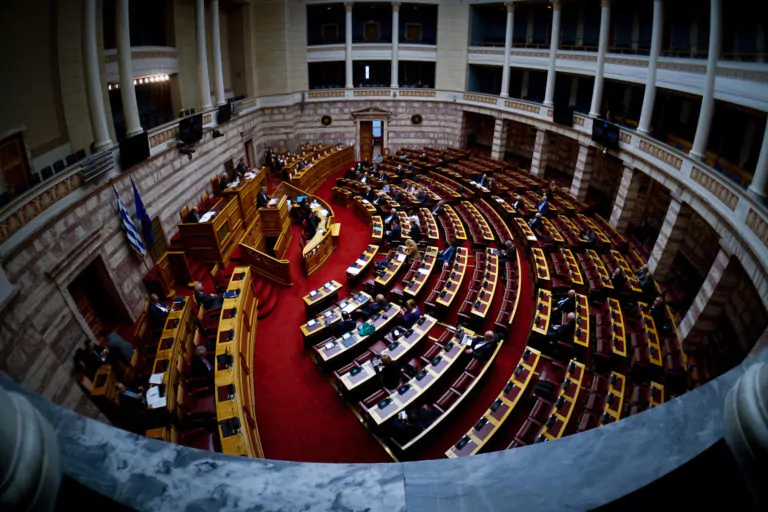Βουλή: Συνεχίζεται σήμερα για 3η μέρα η συζήτηση του κρατικού προϋπολογισμού του 2024