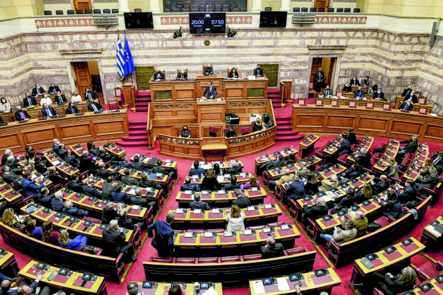 Βουλή: Συνεχίζεται για 4η μέρα η συζήτηση για τον προϋπολογισμό 2024