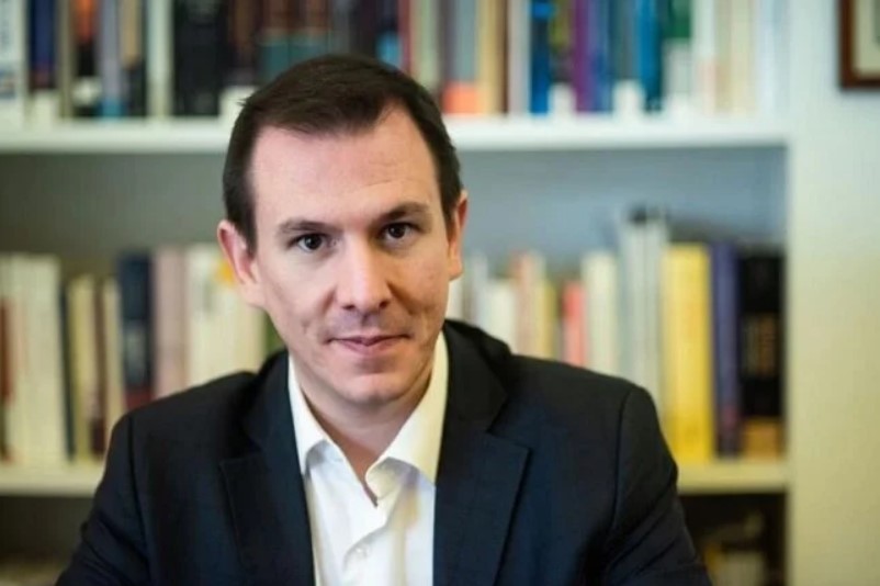 Π.Δουδωνής: Κινείται νομικά μετά από ειρωνικό δημοσίευμα για την άρθρωσή του