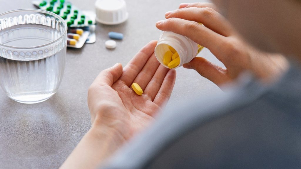 Υπερκατανάλωση αντιβιοτικών: Τι μπορούμε να κάνουμε για να τη μειώσουμε