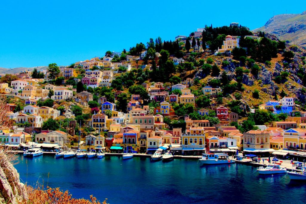 Ποιο ελληνικό νησί βρέθηκε στην κορυφή των αναζητήσεων ταξιδιωτικών προορισμών για το 2023