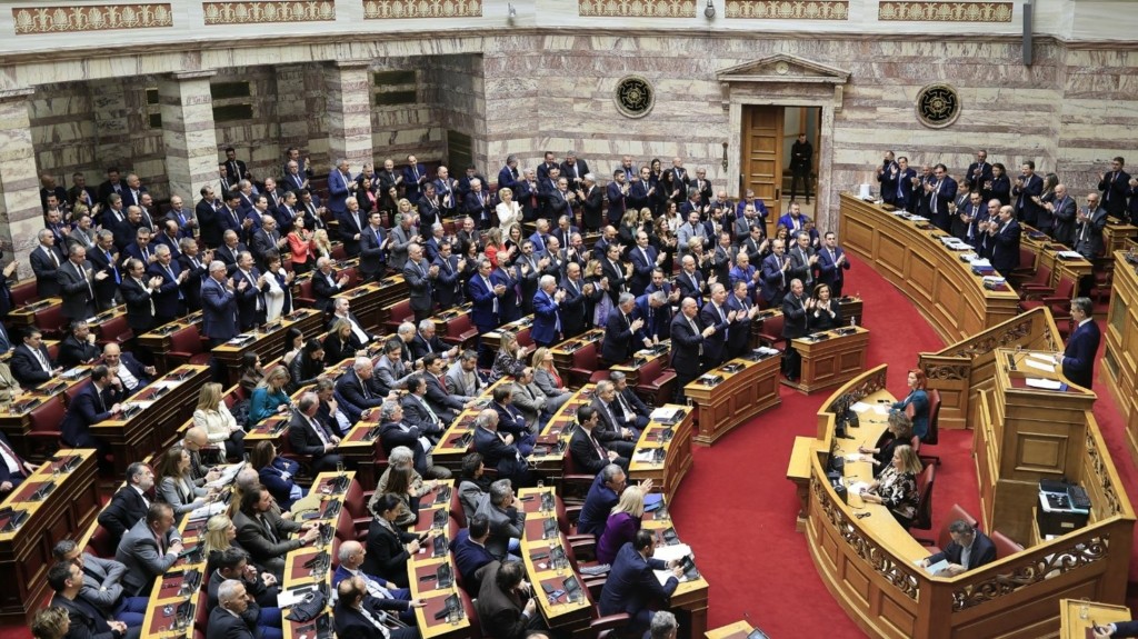 Βουλή: Υπερψηφίστηκε ο κρατικός προϋπολογισμός για το 2024