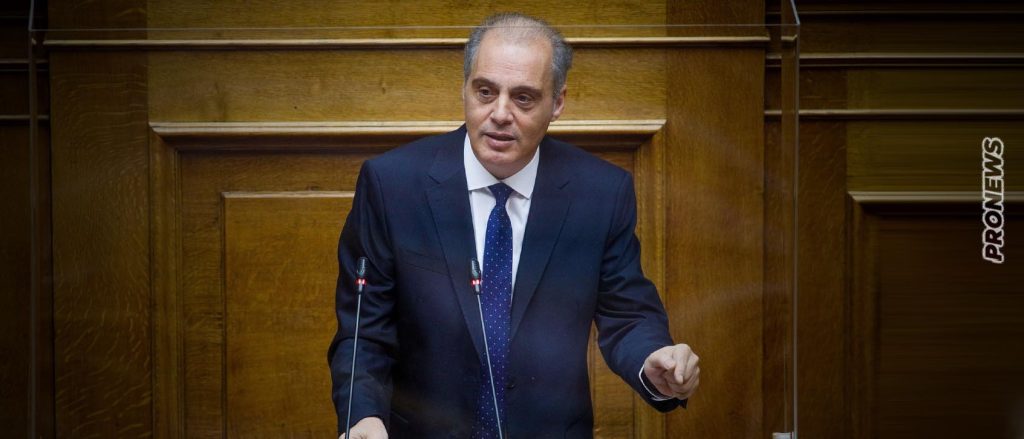 Κ.Βελόπουλος: «Αξίζει η ισλαμοποίηση της χώρας για 900 εκατ. ευρώ;» – «Είσαι ΠΑΣΟΚος» απαντά ο Α.Γεωργιάδης
