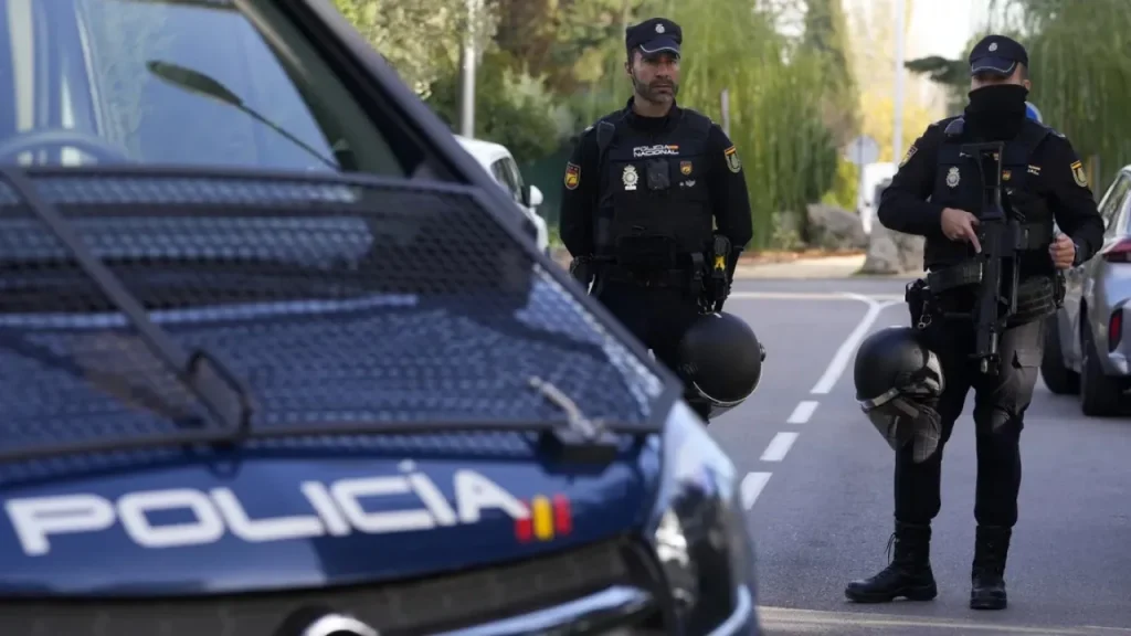 Ισπανία: Προειδοποίηση για βόμβα σε σχολεία σε Τενερίφη, Μαδρίτη και Σαραγόσα