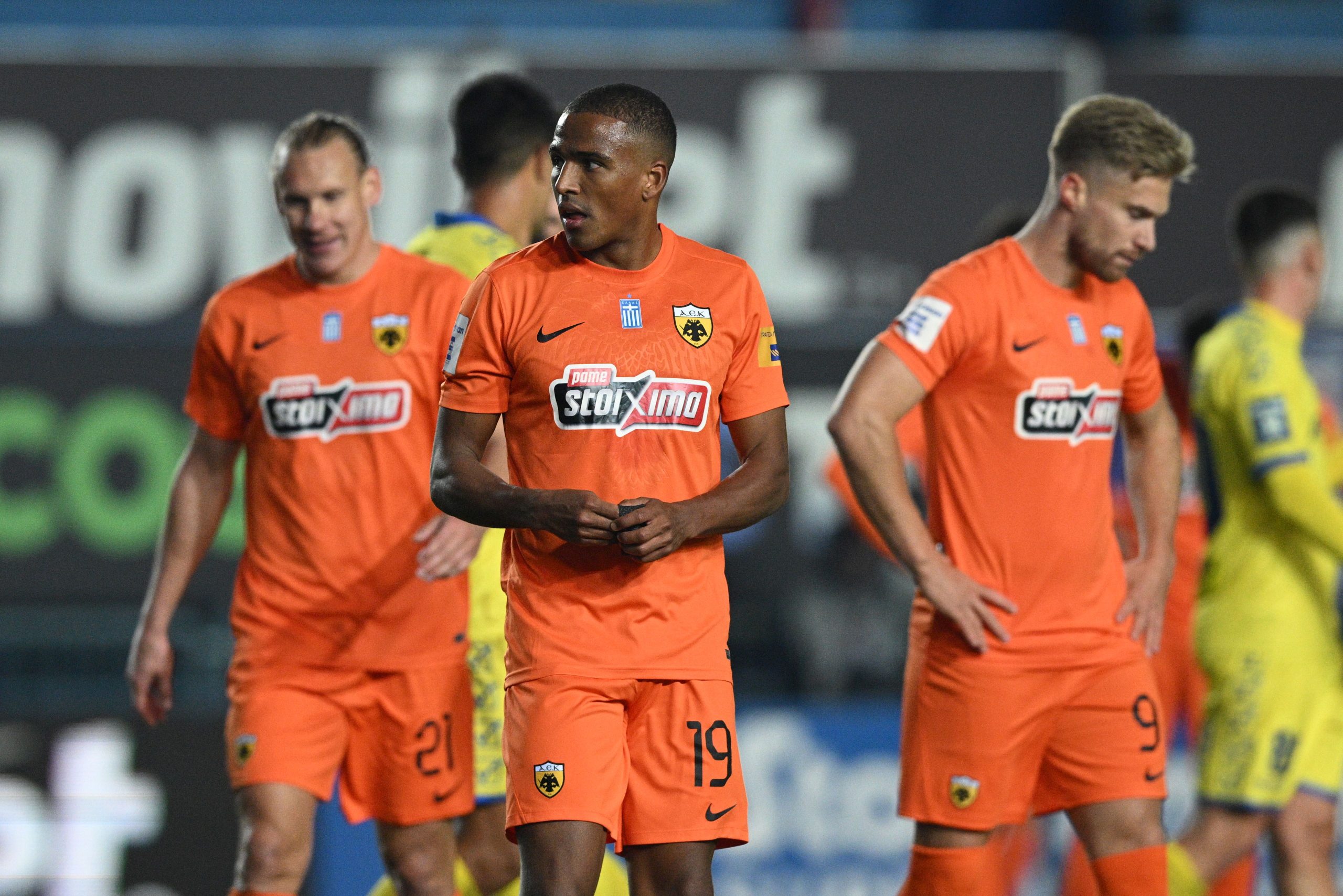 Νέα γκέλα για την ΑΕΚ στο Αγρίνιο: 2-2 από 0-2 κόντρα στον Παναιτωλικό – Προβληματισμός για τις συνεχείς κακές εμφανίσεις της Ένωσης