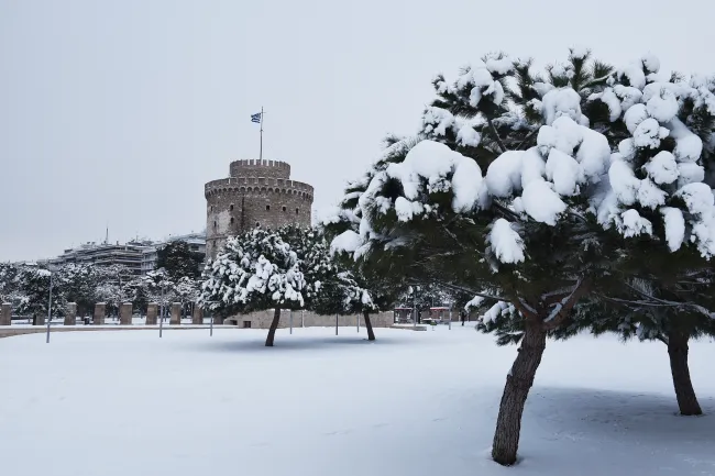 Telegraph: Οι 10 καλύτερες πόλεις στην Ευρώπη για ταξίδι τον χειμώνα – Ανάμεσά τους η Θεσσαλονίκη