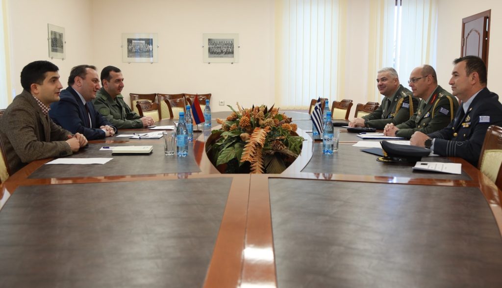 ΓΕΕΘΑ: Υπεγράφη το πρόγραμμα στρατιωτικής συνεργασίας Ελλάδος – Αρμενίας για το 2024