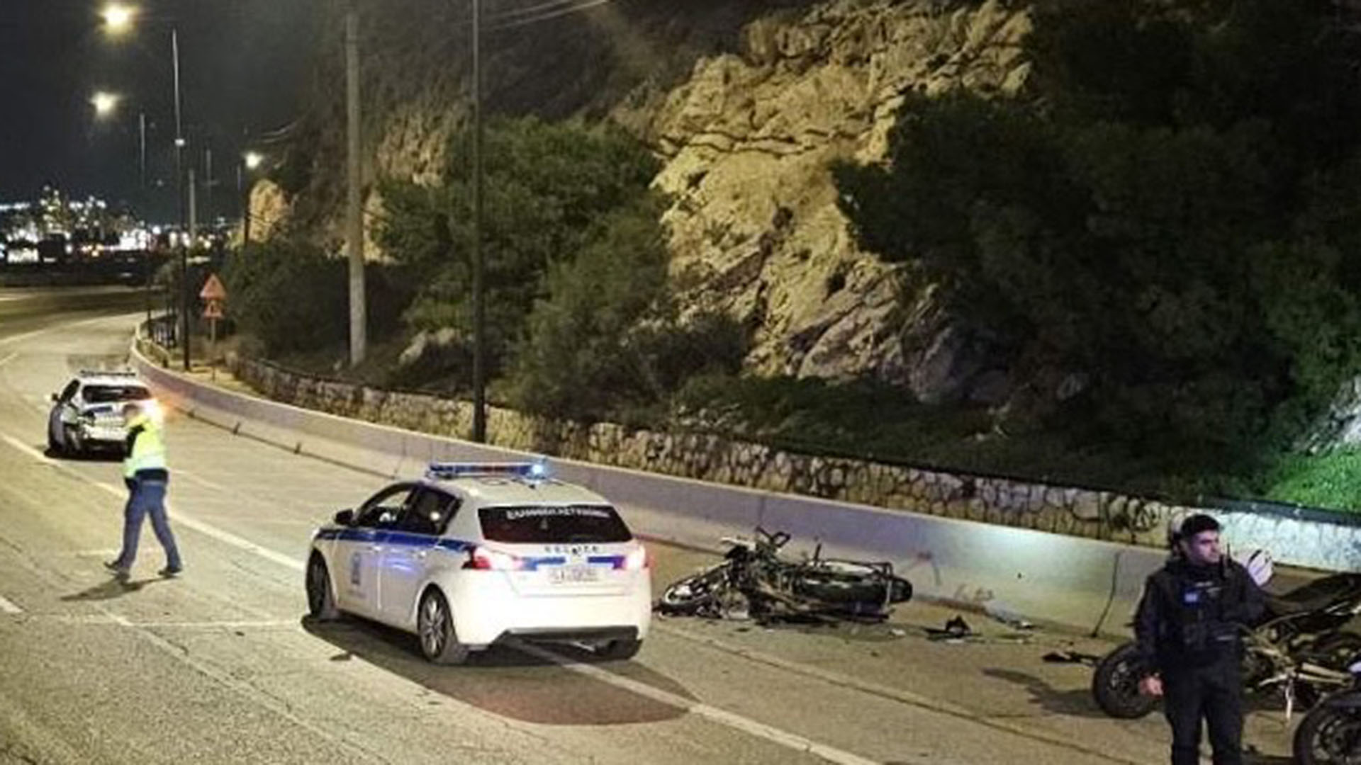 Ασπρόπυργος: Χειροπέδες σε 20χρονο Ρομά για συμμετοχή στην άγρια καταδίωξη με τον θάνατο του αστυνομικού