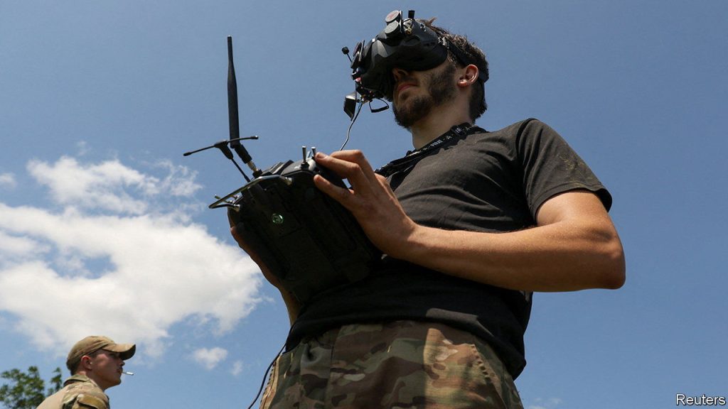 Η Ουκρανία σχεδιάζει να παράγει ένα εκατομμύριο drones επίθεσης τύπου FPV από το 2024