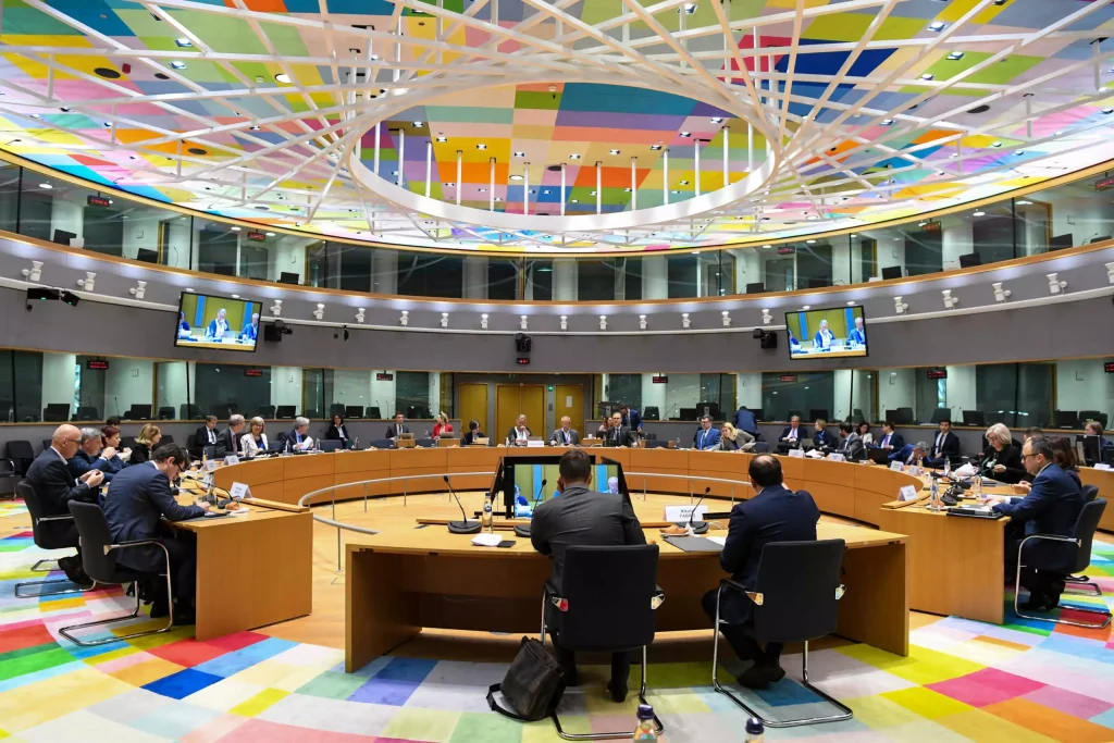 Ecofin: Συμφωνία για τη μεταρρύθμιση του Συμφώνου Σταθερότητας και Ανάπτυξης – Εξαιρούνται οι εξοπλιστικές δαπάνες