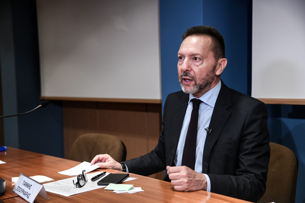 Η ΤτΕ διαψεύδει την κυβέρνηση: «Μικρότερη ανάπτυξη τα δύο επόμενα έτη και πολλοί μελλοντικοί κίνδυνοι για την ελληνική οικονομία»