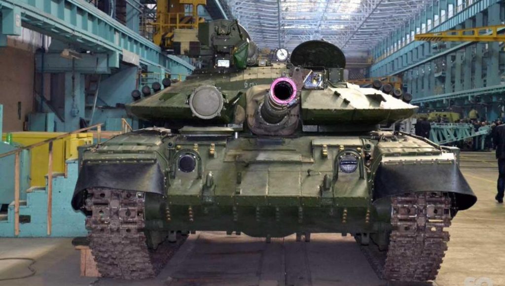 Τσέχα ΥΠΑΜ: «Η ρωσική αμυντική βιομηχανία παράγει πολύ περισσότερο από τις δυτικές γιατί δεν υπάρχει γραφειοκρατία»!