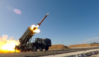 Η Γερμανία αγοράζει πυραύλους για Patriot και IRIS-T αξίας τριών δισ. ευρώ – Είχε στείλει το απόθεμά της στην Ουκρανία