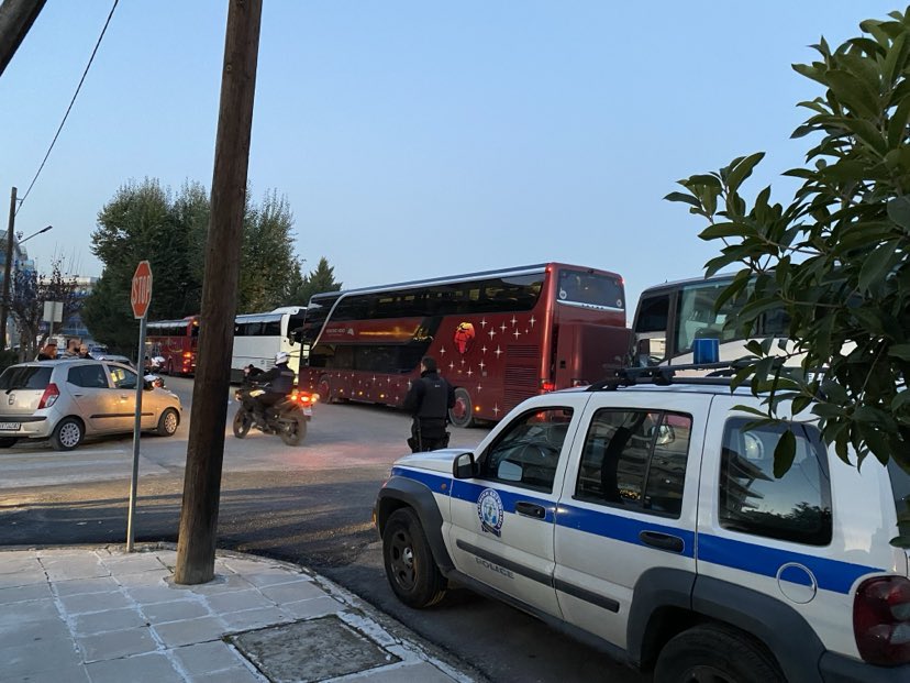 Τρίκαλα: Συμπλοκή μαθητών με τρεις τραυματίες – Προσήχθησαν τέσσερα άτομα