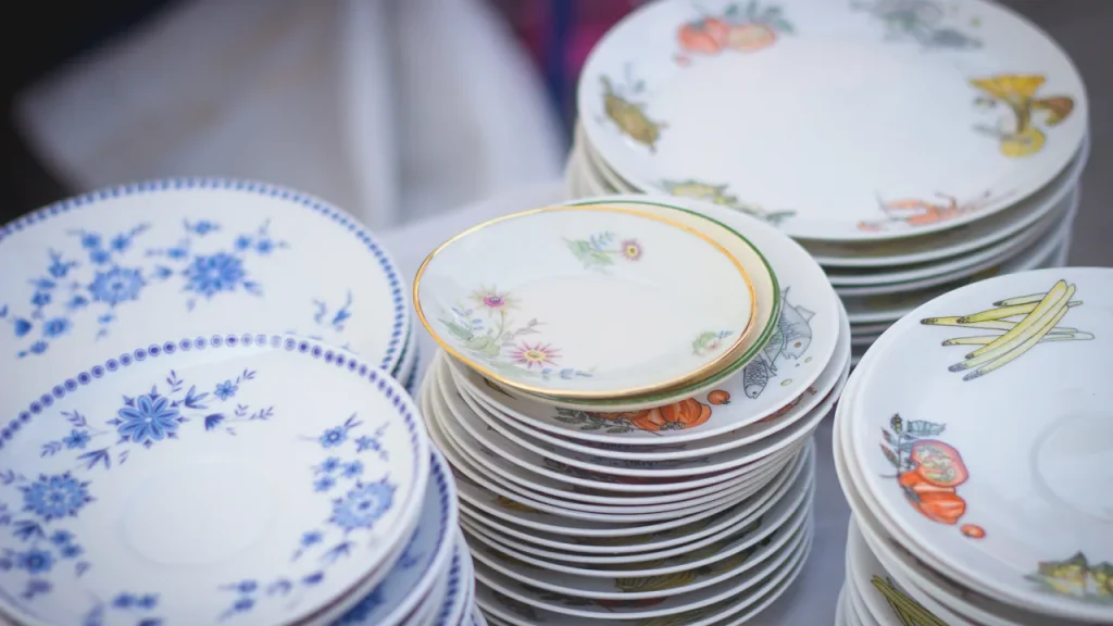 ΕΦΕΤ: Ανακαλεί χριστουγεννιάτικο πιάτο από πορσελάνη