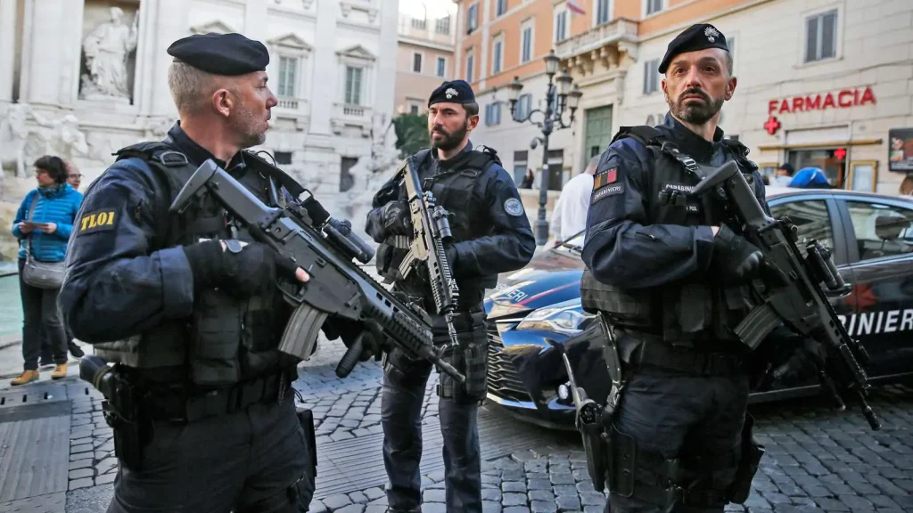 Αυξημένα μέτρα ασφαλείας και στην Ιταλία με στόχο την πρόληψη τρομοκρατικών επιθέσεων