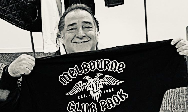 Το «αντίο» του ΠΑΟΚ στον Β.Καρρά: «Μεγάλος λαϊκός τραγουδιστής και γνήσιος ΠΑΟΚτσης»