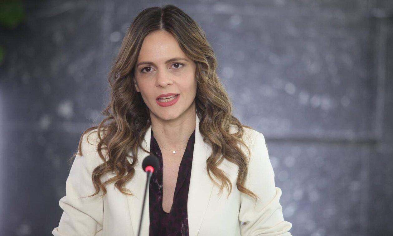 Ε.Αχτσιόγλου: «Ένα βήμα μπροστά και δύο πίσω, από την ΕΕ για τους εργαζόμενους στις ψηφιακές πλατφόρμες»