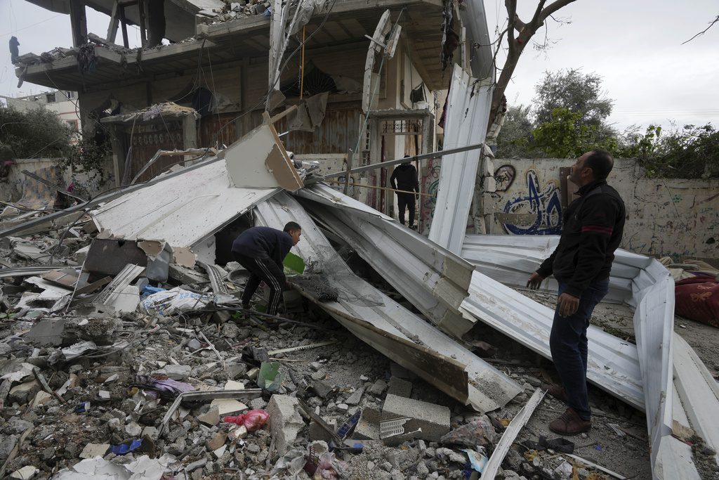 Γάζα: 16 Παλαιστίνιοι σκοτώθηκαν από βομβαρδισμό στον προσφυγικό καταυλισμό Μαγάζι