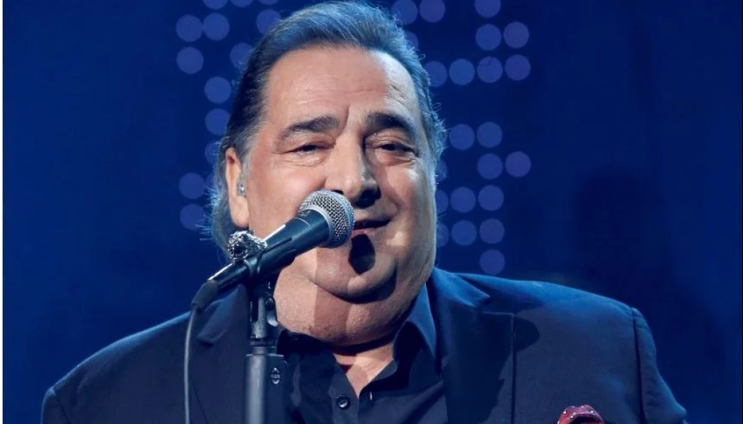 Β.Καρράς: Η αγαπημένη συλλογή αυτοκινήτων του θρυλικού λαϊκού τραγουδιστή