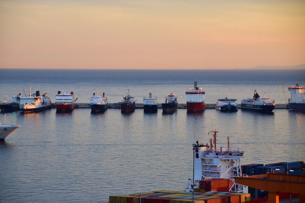 Δραπετσώνα: Τραυματίστηκε 45χρονος ναυτικός κατά την πρόσδεση φορτηγού πλοίου στο Νέο Μώλο