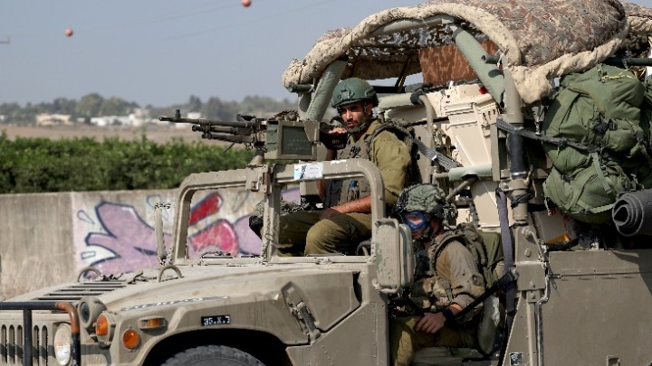 Ο ισραηλινός στρατός εντείνει τις επιχειρήσεις του στη Γάζα – «Πέπλο» θλίψης στη Βηθλεέμ