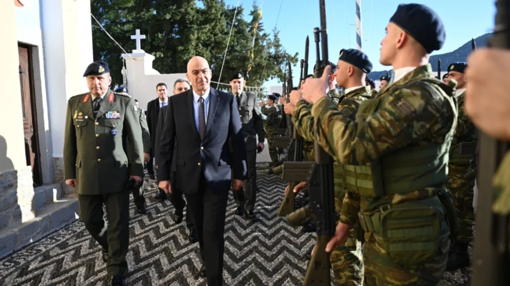 Στη Σύμη σήμερα ο Ν.Δένδιας – Οι ευχές για την ημέρα των Χριστουγέννων