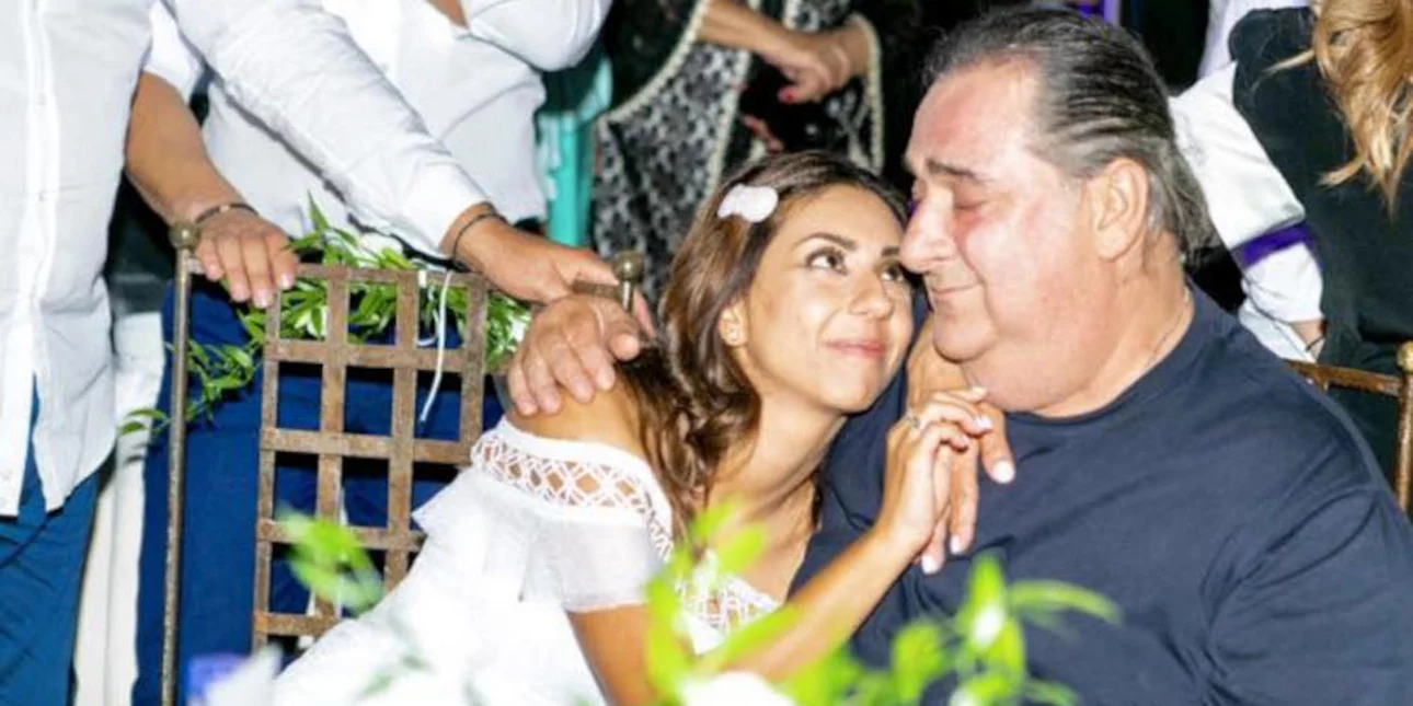 Βασίλης Καρράς: Η συγκινητική ανάρτηση της κόρης του λίγο μετά τον θάνατό του