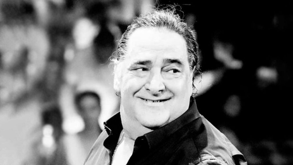 Η αποχαιρετιστήρια ανακοίνωση της δισκογραφικής εταιρείας του Β.Καρρά – «Πιστεύαμε στο θαύμα που δυστυχώς δεν έπιασε»