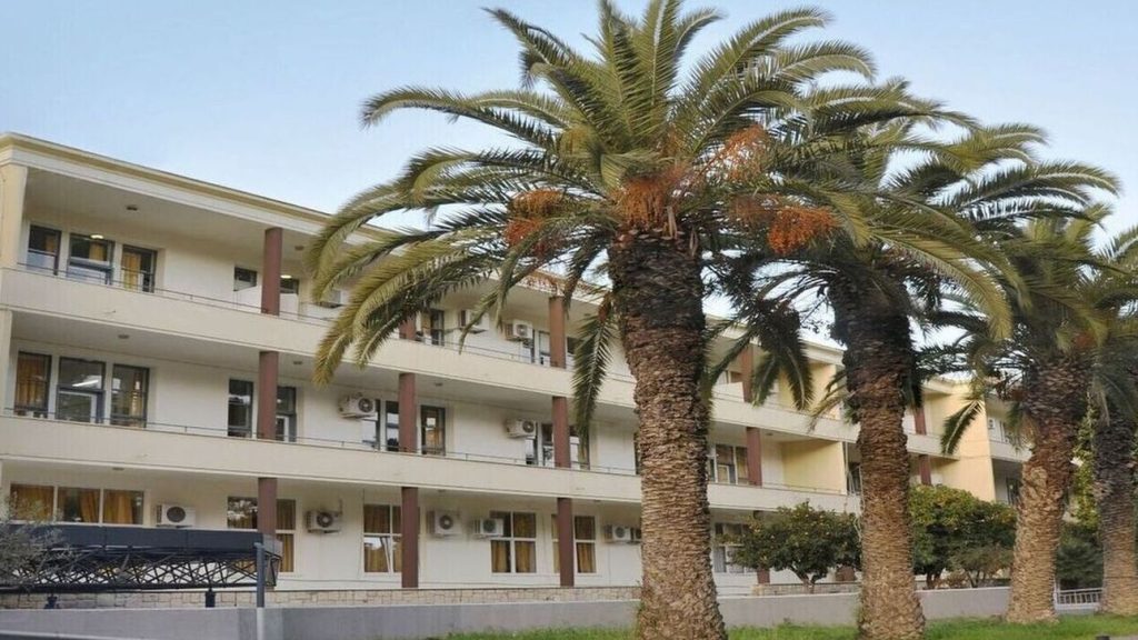 Ηράκλειο: Διακόπτουν την καταστολή στη 17χρονη που υπέστη αλλεργικό σοκ – Θα υποβληθεί σε νευρολογικά τεστ