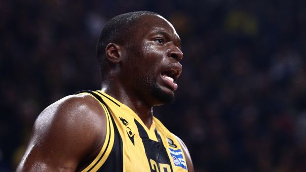 ΑΕΚ: «Παρελθόν» ο Καμπενγκέλε με αιχμές της Ένωσης