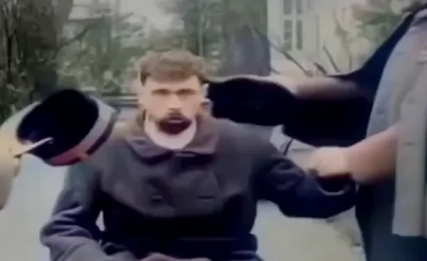 Συγκλονιστικό βίντεο από την αντίδραση στρατιώτη που έχει υποστεί κλονισμό όταν του ξαναθυμίζουν τον βομβαρδισμό του Α’ΠΠ