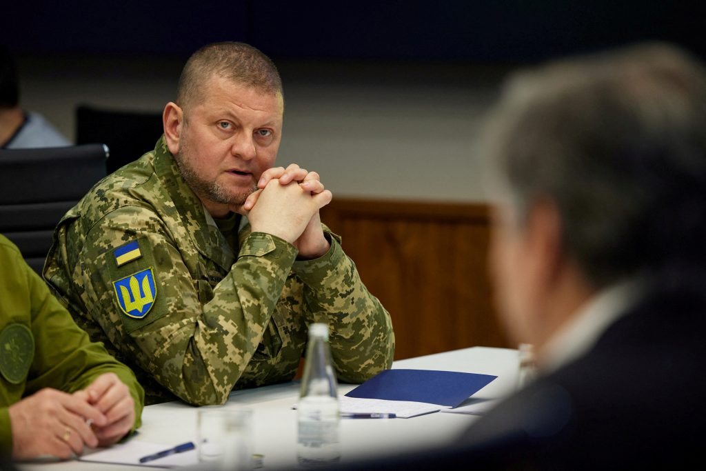 Παραδοχή από τον αρχηγό του ουκρανικού στρατού Β.Ζαλούζνι: «Φύγαμε από την Μαρίνκα»