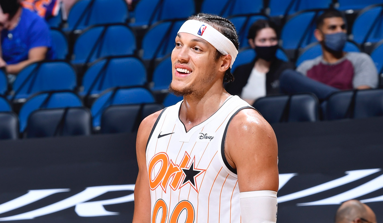 Σκύλος επιτέθηκε και δάγκωσε στο πρόσωπο και στο χέρι τον φόργουορντ των Νάγκετς, Α.Γκόρντον