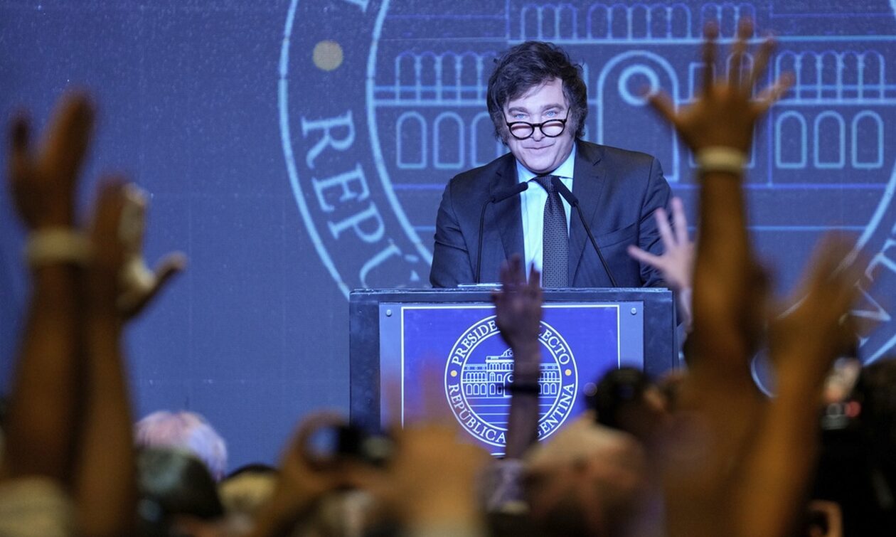 Στους δρόμους οι Αργεντίνοι για τις μαζικές περικοπές του νέου προέδρου