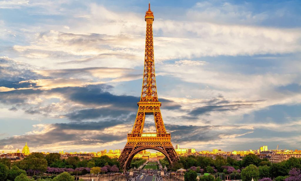 Παρίσι: Κλειστός ο Πύργος του Άιφελ σήμερα λόγω απεργίας του προσωπικού