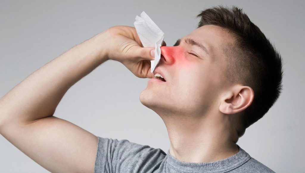 Τι πρέπει να γνωρίζετε για τους πολύποδες στη μύτη αν είστε αλλεργικοί