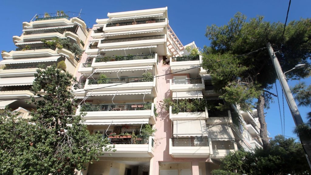 Νέα Σμύρνη: Ενώπιον του ανακριτή αύριο ο 18χρονος που δολοφόνησε τον αδερφό του