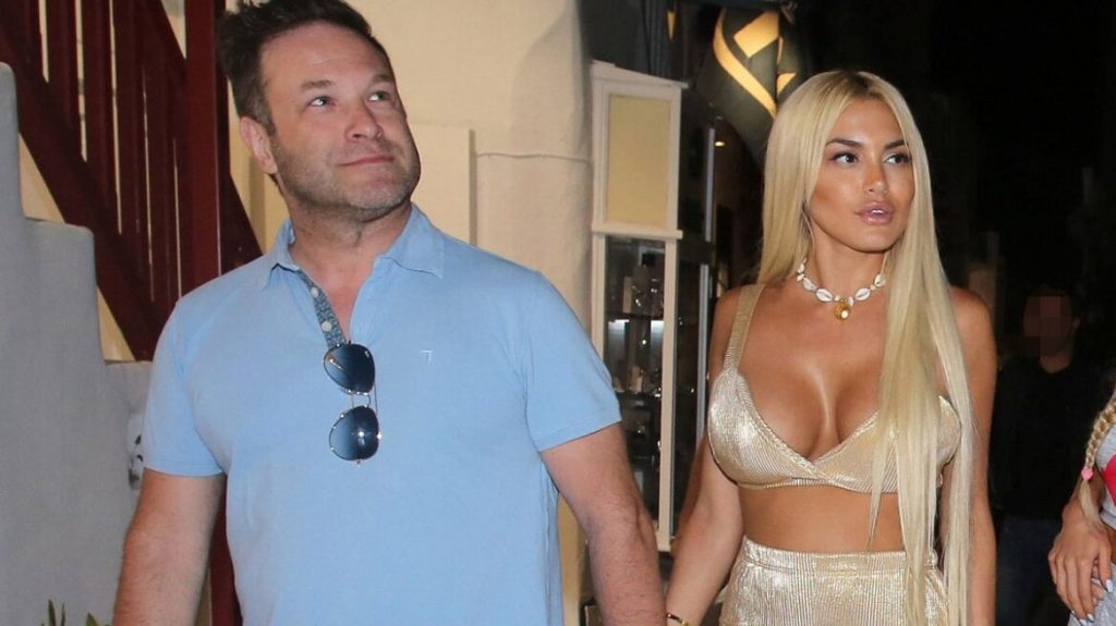 Α.Γιαννόπουλος: «Έχει τύχει να είμαι με σύντροφο μου και να μου τηλεφωνήσει η Α.Παναγιώταρου»