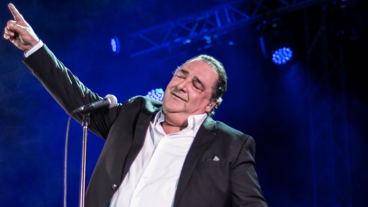 Β.Καρράς: Αυτή είναι η συλλογή με συλλεκτικά αυτοκίνητα που διατηρούσε στο κτήμα του στην Καβάλα (φώτο-βίντεο)