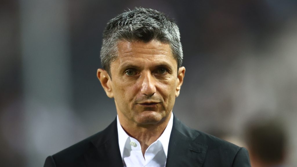 Ρ.Λουτσέσκου: «Λατρεύω τον Άγιο Βασίλη – Όταν ήμουν στην τρίτη δημοτικού ανακάλυψα ότι δεν υπάρχει»