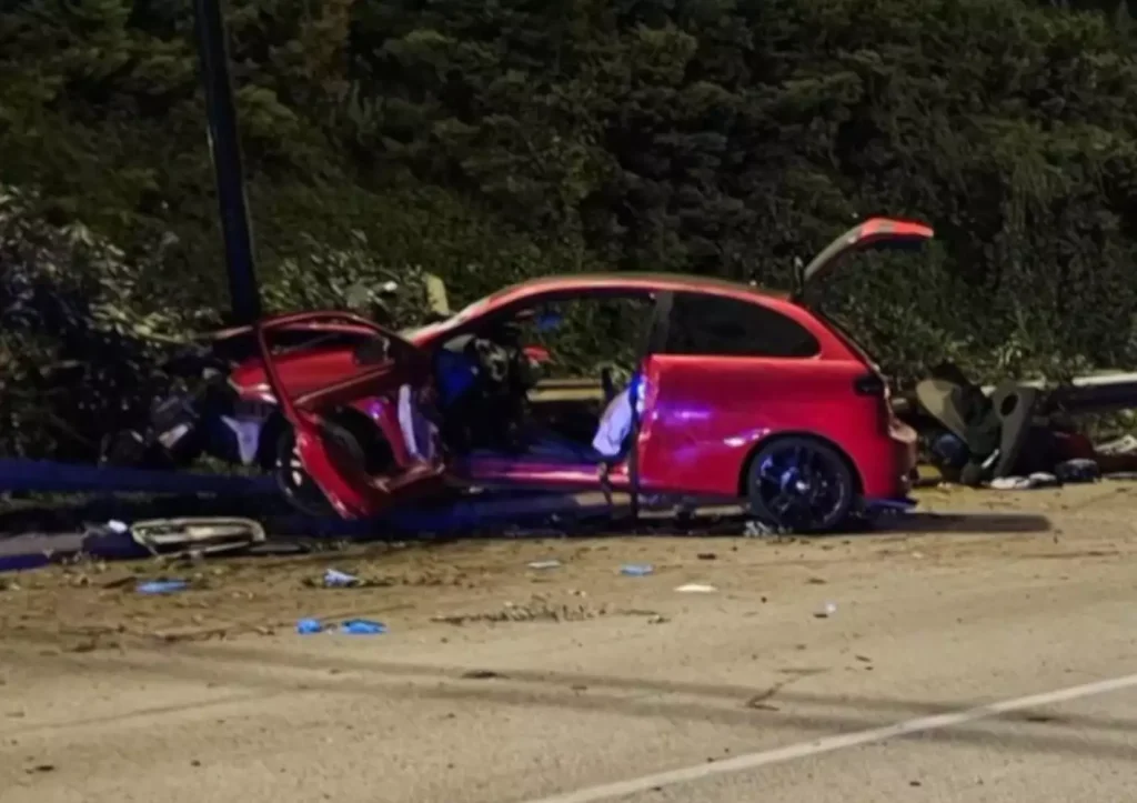 Τροχαίο στο Πέραμα: «Αλέξανδρε δεν έχω πόδια» έλεγε η 22χρονη – «Αν δεν φορούσαμε ζώνη με 210 χλμ δεν θα μιλούσαμε τώρα»