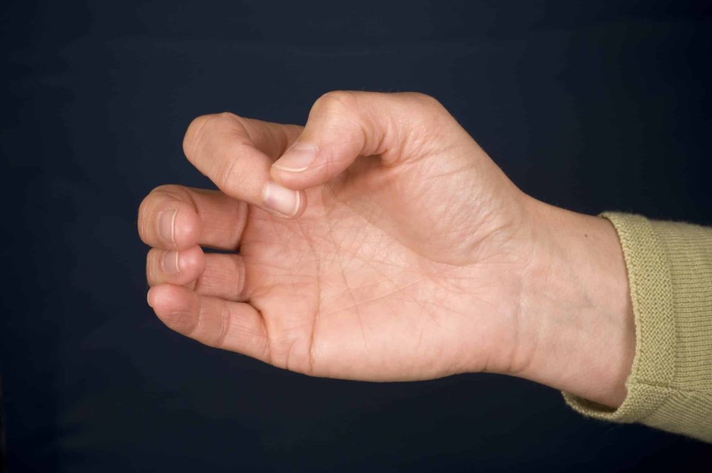 Finger tapping: Η άγνωστη τεχνική που μειώνει το άγχος μέσα σε λίγα λεπτά